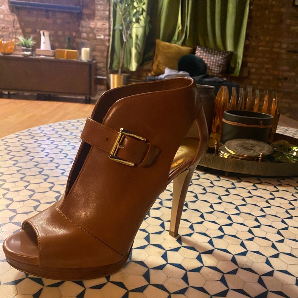 Michael Kors Brown Peep Toe Heels